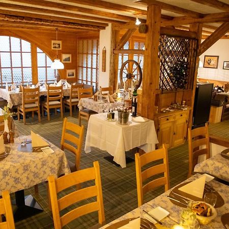Alpenlodge Val Gronda Obersaxen Exterior photo